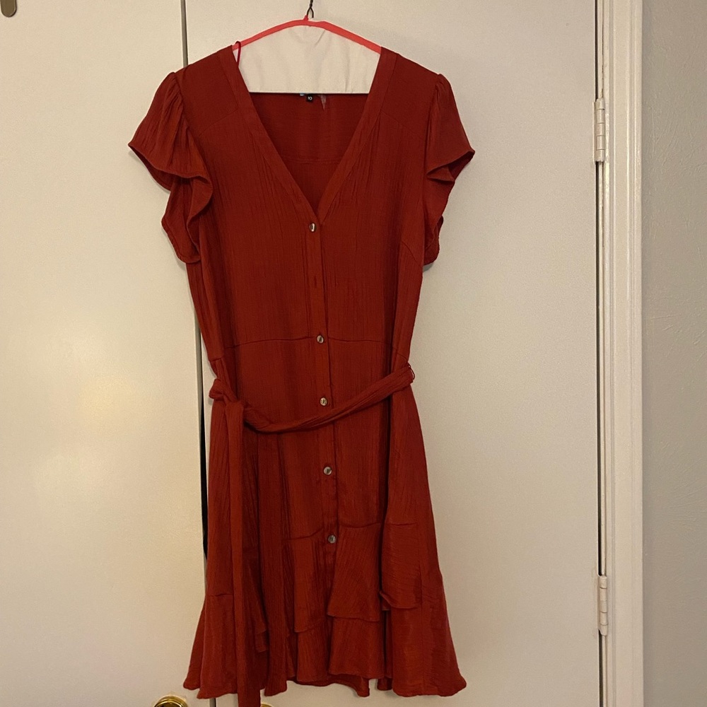 Summer red dress with tie belt